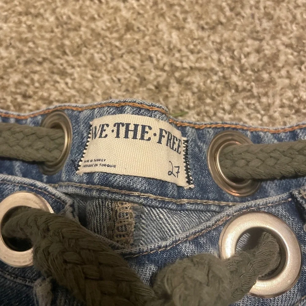 We the Free Moxie Low Slung Barrel jeans 27 boho casual truest blue button fly - Picture 5 of 8